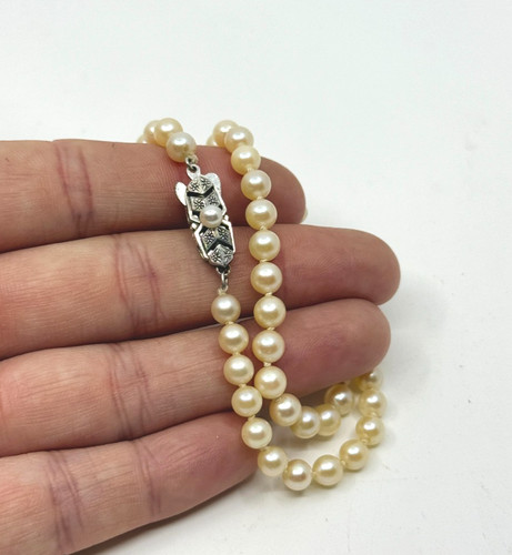 Very petite mikimoto - petite,