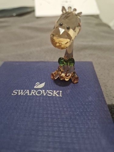 Swarovski 2018 scs member - swarovski,