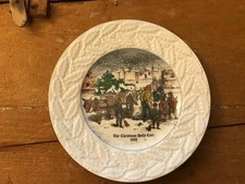 Coalport fine bone china vintage Christmas 1988 plate - The Christmas Holly Cart