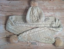 Oliver Bonas Peaches & Cream Bobble Pom Pom Hat & Matching Scarf New + Tags 