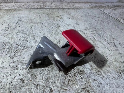 Volvo v50 bonnet - volvo,