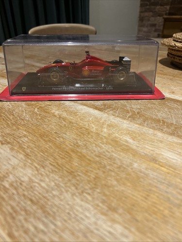 Minichamps 510 964301 - 1:43,