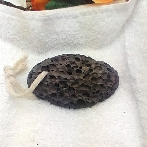 Extra coarse volcanic lava - coarse,
