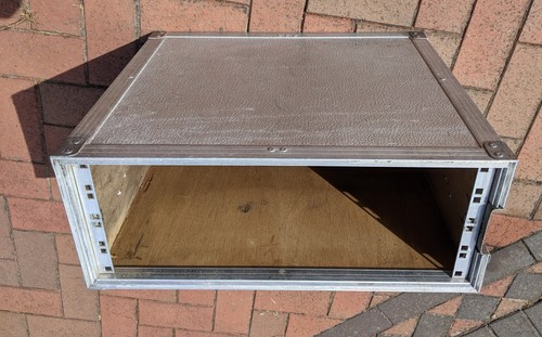 Amplifier rack sleeve - rack,