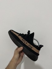 adidas Yeezy Boost 350 V2