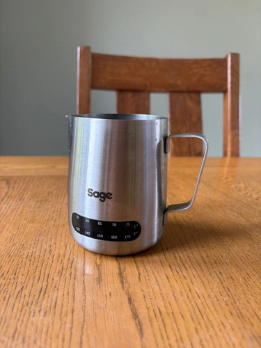 Sage smart milk jug - sage,