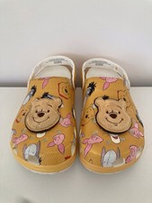 Crocs x Disney Winnie the Pooh
