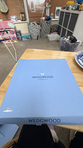 Wedgwood blue white - wedgwood,