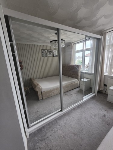 Large white mirrored sliding - white,