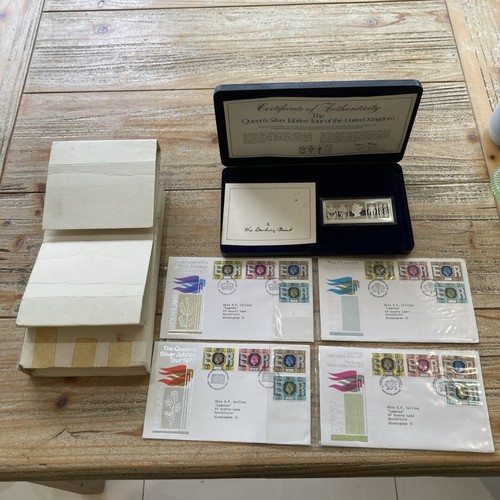 Danbury mint queens - danbury,