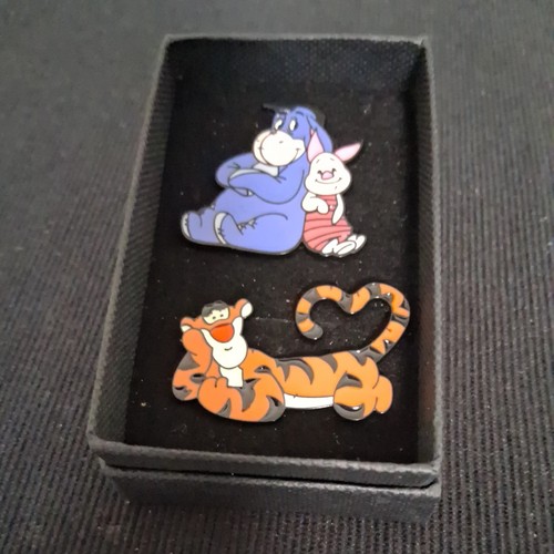 Winnie the pooh characters - winnie,