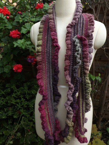 Frilly crochet scarf - frilly, handmade