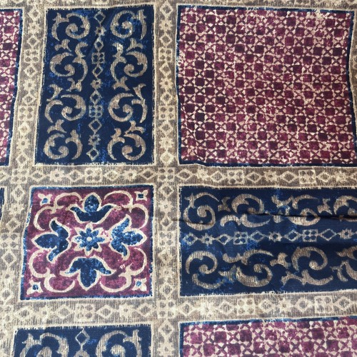 Vintage printed fabric regal - fabric,
