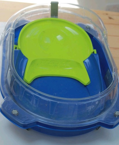 Beyblade stadium plus - beyblade,