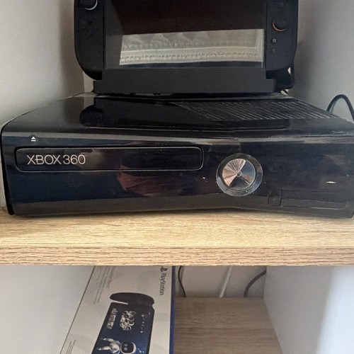 Xbox 360 slim - 360, hardrive