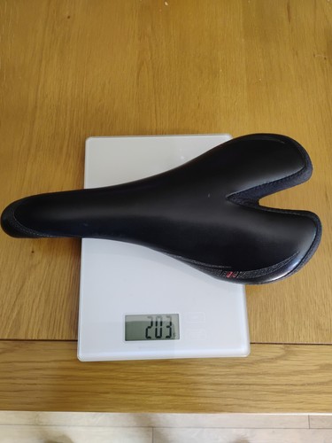 Bontrager saddle for road bike - saddle,