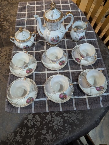 Vintage tea set with - , a