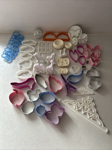 Cake decorating bundle job - decorating,