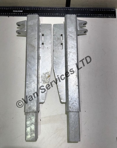 Pair heavy duty - of, galvanised