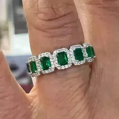 Emerald cut lab - 3.ct, created