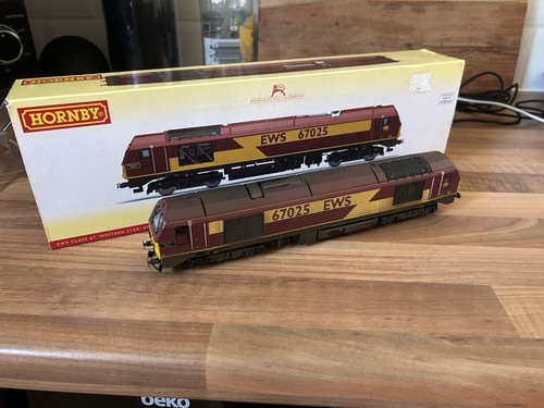 Hornby ews class 67 - hornby,
