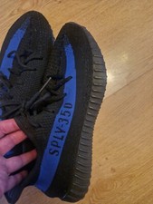 UK 9.5- Yeezy Boost 350V2 - Dazzling Blue Worn but still in great condition. 