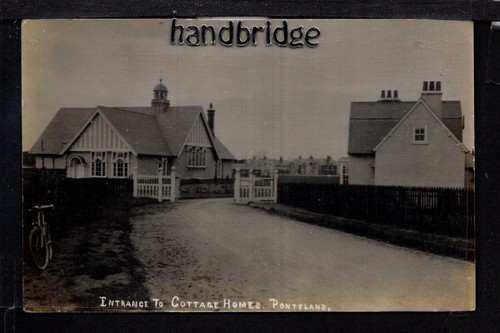 Ponteland entrance cottage - to,
