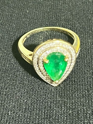 Stunning natural emerald and - emerald,