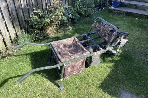 Fox camolite barrow with - fox,