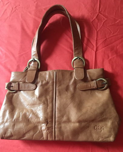 Gorgeous gigi vintage - gigi,