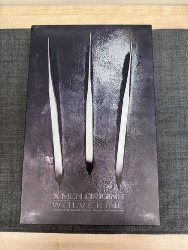 Hot toys wolverine - wolverine,