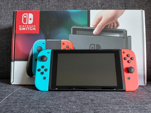 Nintendo switch console - gb,
