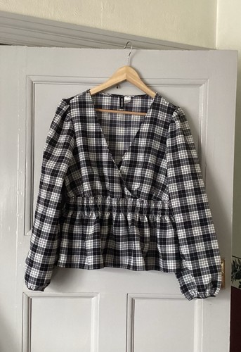 Divided large top neck long - v,