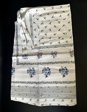 Vintage Cottage Style Half
