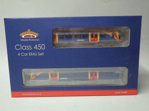 Bachmann 041 class 450 - 31-041,
