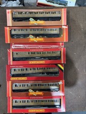 Hornby OO Gauge LNER Teak