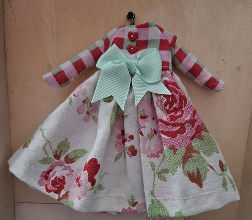 Blythe doll clothes 2xdress - clothes,