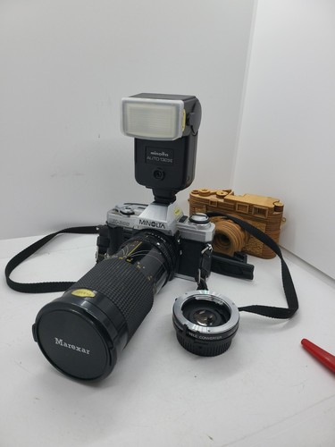 Minolta 300 with 200mm - x-300, 35-200mm