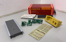 Hornby R510 Platform Shelter - OO - Boxed