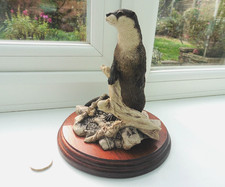 Signed 1994 Otter Sculpture Figure "Scenting the Air" (53003) Border Fine Arts.