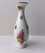 Royal Albert Old Country Roses Floral Vintage Small Vase Bone China