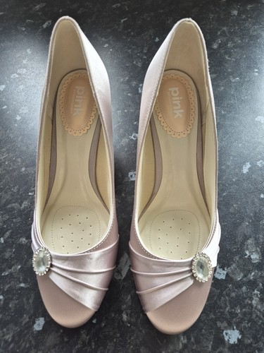 Pink paradox london - pink, taupe
