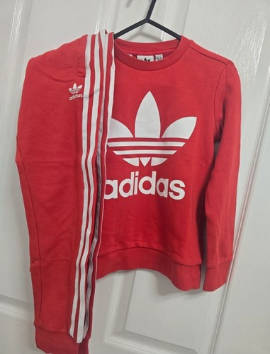 Adidas tracksuit size to 8 - adidas,