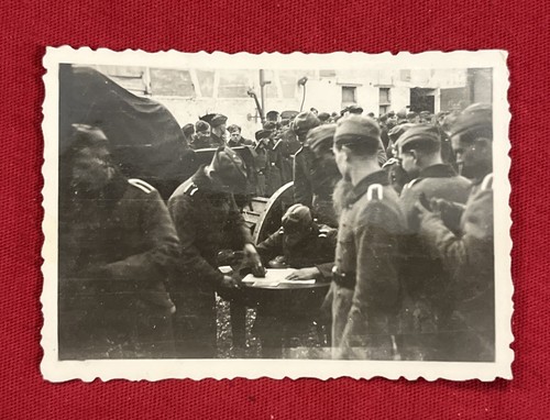Soldier signing documents - signing,