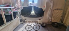 Tri Ang Vintage dolls Pram 