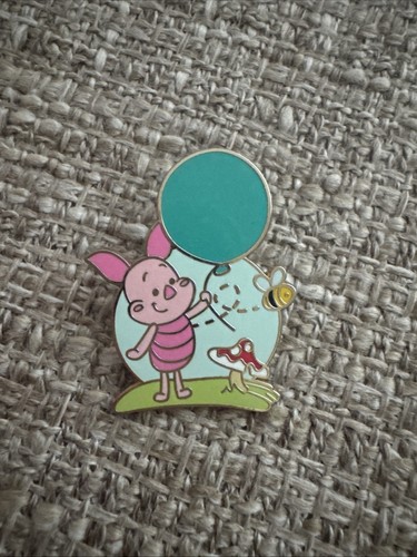 Disneyland paris piglet pin - disneyland,