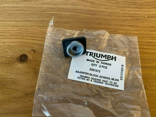Triumph screen adjuster - , block