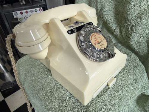 Gpo bakelite telephone bell - bell, on