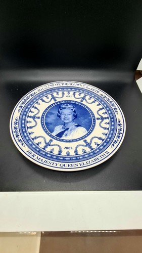 Wedgwood plate boxed golden - wedgwood,