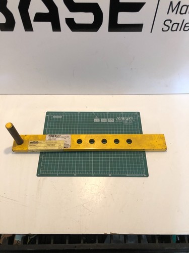 Cnh part 86629569 support - 86629569-,
